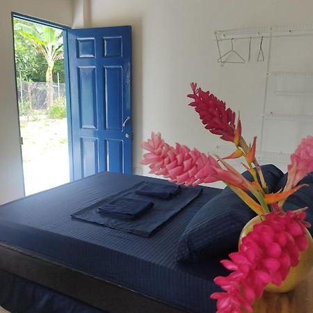 Puerta Azul Capurgana Hotel Bagian luar foto